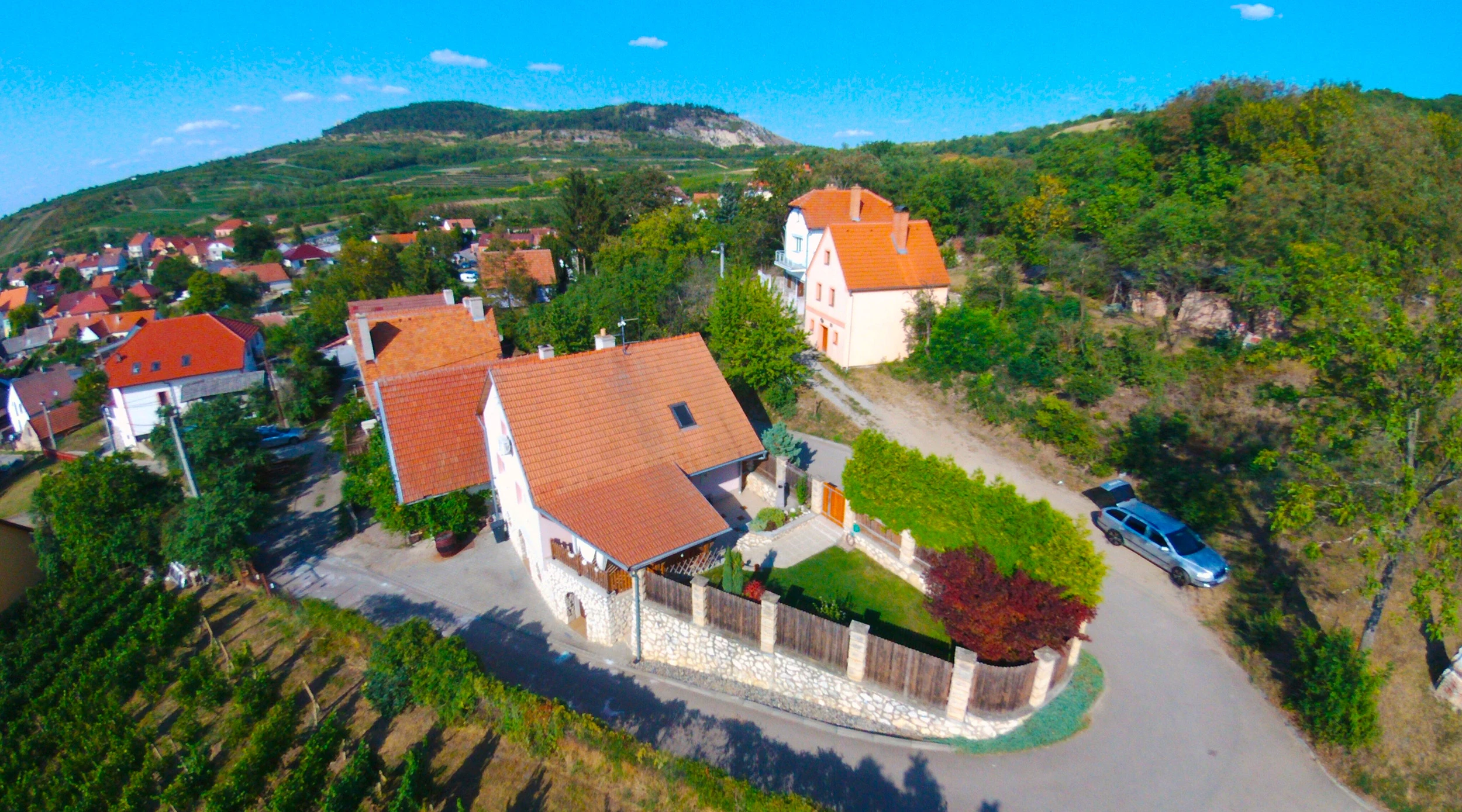 Penzion Valadia a okolí Perné